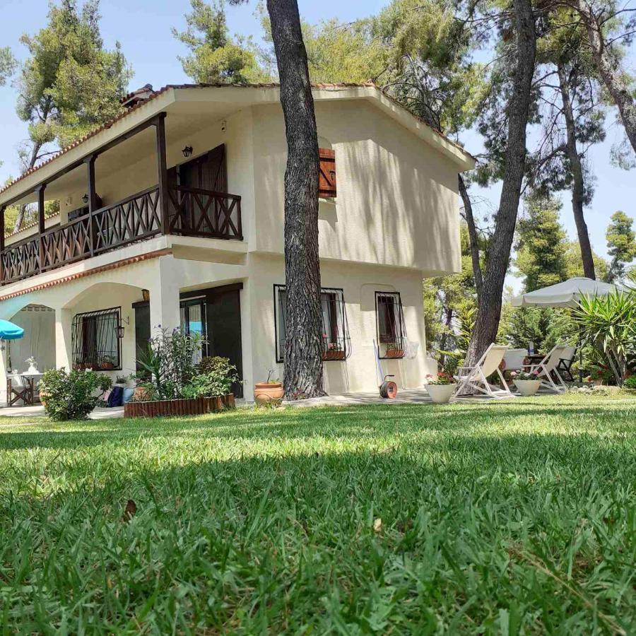 Sani Villa Of Traditional Architecture Exterior foto