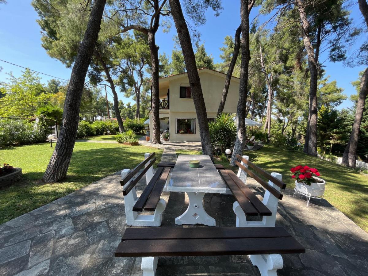 Sani Villa Of Traditional Architecture Exterior foto