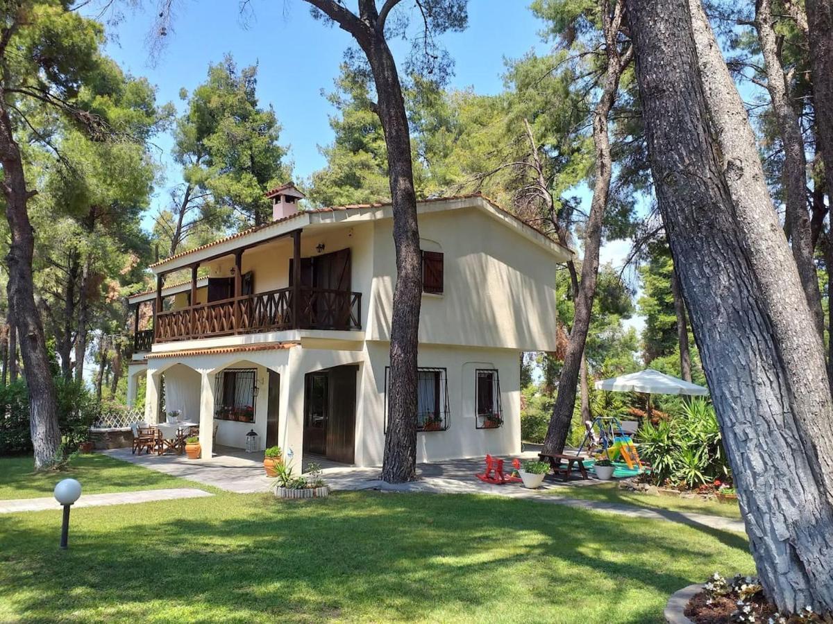 Sani Villa Of Traditional Architecture Exterior foto